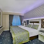 Monaco 4*