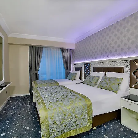 Monaco Ξενοδοχείο 3*