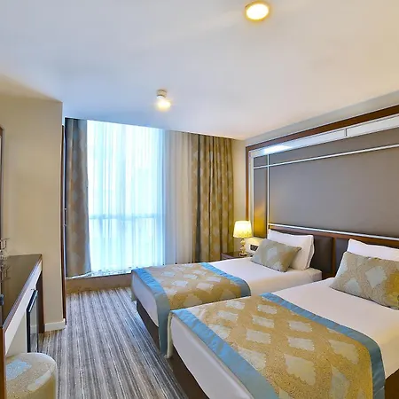Monaco Hotel 4*