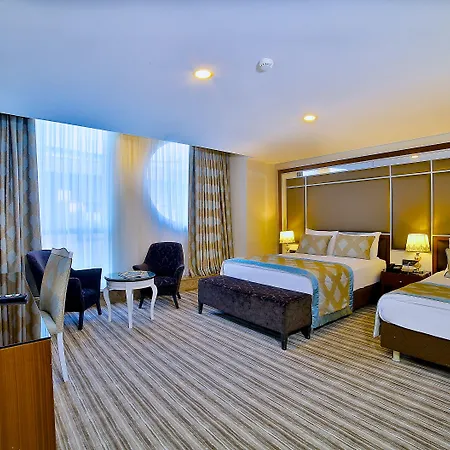 Monaco 4*