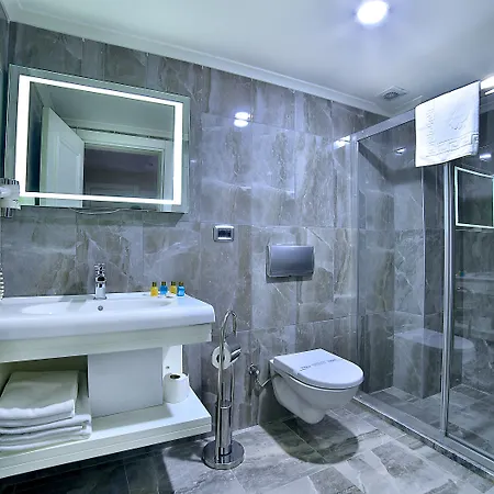 Monaco 4* Istanbul