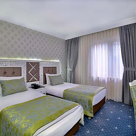 Hotel Monaco 4*