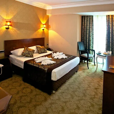 Hotel Monaco 4*
