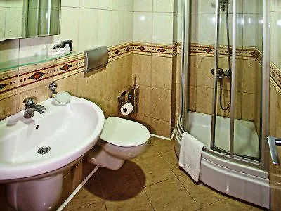 Otel Monaco 4*